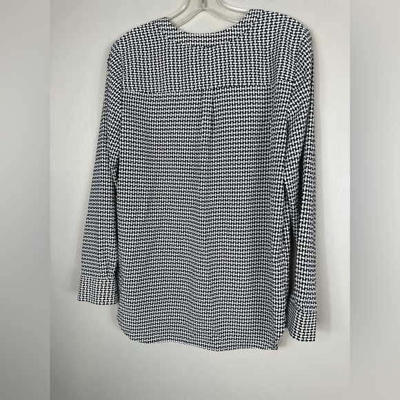 Talbots small black/white 19-1/2p2p high low 27 f 28” back long sleeve - Picture 5 of 8
